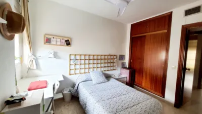 Habitación en alquiler en Avenida de las Ciencias, 36, cerca de Calle Japón, Avenida de las Ciencias-Emilio Lemos (Distrito Este-Alcosa-Torreblanca. Sevilla Capital) de 370 €<span>/mes</span>