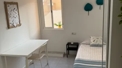 Habitación en alquiler en Calle Conde Torrefiel, Número 8, Llombo (Ontinyent) de 275 €<span>/mes</span>