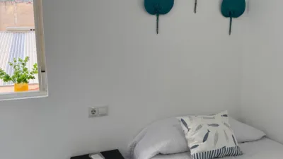 Habitación en alquiler en Calle Conde Torrefiel, Número 8, Llombo (Ontinyent) de 275 €<span>/mes</span>