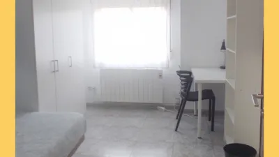 Habitación en alquiler en Plaza de Tauste, 1, Casco Antiguo (Zaragoza Capital) de 385 €<span>/mes</span>