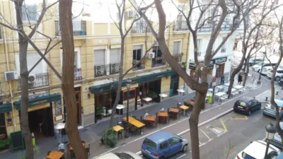 Habitación en alquiler en Calle del Conde de Altea, 32, cerca de Carrer de Joaquín Costa, Gran Via (Distrito L'Eixample. València Capital) de 825 €<span>/mes</span>