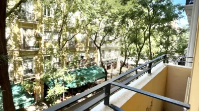Habitación en alquiler en Calle del Conde de Altea, 32, cerca de Carrer de Joaquín Costa, Gran Via (Distrito L'Eixample. València Capital) de 825 €<span>/mes</span>