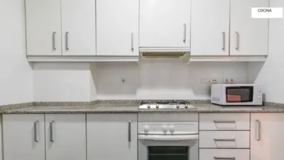 Habitación en alquiler en Calle del Conde de Altea, 32, cerca de Carrer de Joaquín Costa, Gran Via (Distrito L'Eixample. València Capital) de 690 €<span>/mes</span>
