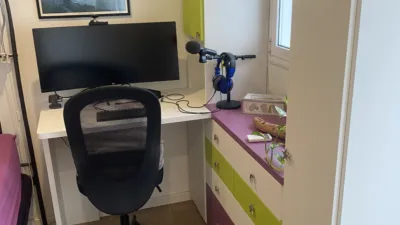 Habitación en alquiler en Carrer del Pantà de Tremp, 28, El Carmel (Distrito Horta-Guinardó. Barcelona Capital) de 550 €<span>/mes</span>