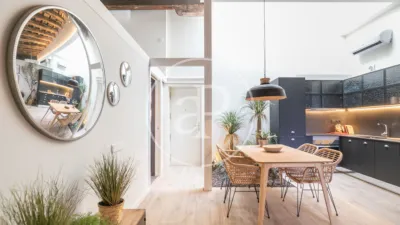Promoción Apartamentos nuevos en singular proyecto de rehabilitación antigua Fábrica Textil, Calle Riereta 35. El Raval (Distrito Ciutat Vella. Barcelona Capital) de 480.000 €