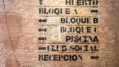 Promoción Apartamentos nuevos en singular proyecto de rehabilitación antigua Fábrica Textil, Calle Riereta 35. El Raval (Distrito Ciutat Vella. Barcelona Capital) de 480.000 €