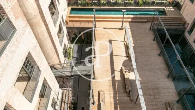 Promoción Apartamentos nuevos en singular proyecto de rehabilitación antigua Fábrica Textil, Calle Riereta 35. El Raval (Distrito Ciutat Vella. Barcelona Capital) de 480.000 €