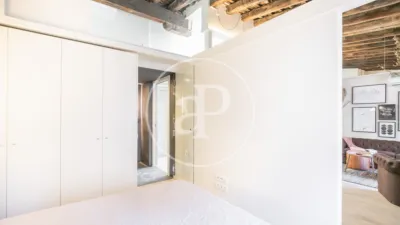 Promoción Apartamentos nuevos en singular proyecto de rehabilitación antigua Fábrica Textil, Calle Riereta 35. El Raval (Distrito Ciutat Vella. Barcelona Capital) de 480.000 €