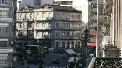 Dúplex en alquiler en Calle de Colón, Centro-Areal (Distrito Casco Urbano. Vigo) de 1.250 €<span>/mes</span>