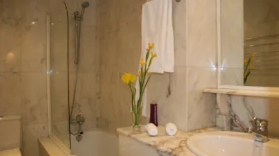 Dúplex en alquiler en Calle de Colón, Centro-Areal (Distrito Casco Urbano. Vigo) de 1.200 €<span>/mes</span>