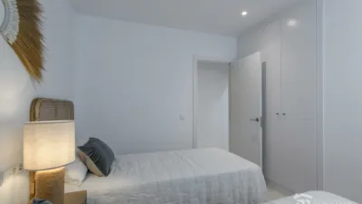 Promoción Residencial El Puerto, Avenida Ramón y Cajal 1-3. Salón Santa Gadea (Ayamonte) de 190.500 €