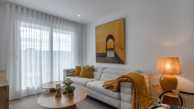 Promoción Residencial El Puerto, Avenida Ramón y Cajal 1-3. Salón Santa Gadea (Ayamonte) de 190.500 €