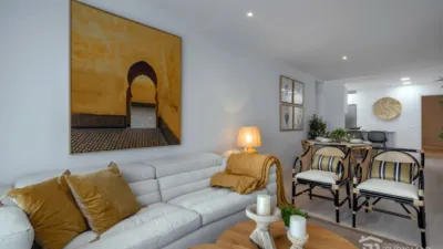 Promoción Residencial El Puerto, Avenida Ramón y Cajal 1-3. Salón Santa Gadea (Ayamonte) de 190.500 €