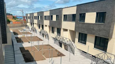 Promoción Chalets en La Candamia, Calle Cela 9. Villaquilambre de 305.000 €