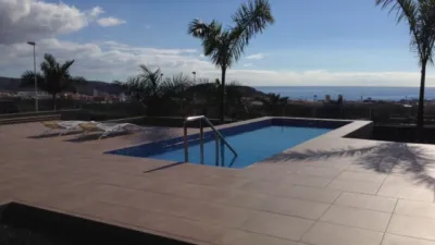 Chalet on Avenida de Francia photo 10