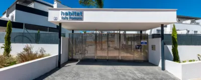 Promoción Habitat Valle Romano, Calle Perú esquina Calle Flaminio s/n. Altos de Estepona (Estepona) de 385.000 €