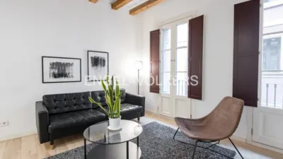 Promoción histórica reformada en el corazón del Gótico, El Barri Gòtic (Distrito Ciutat Vella. Barcelona Capital) de 450.000 €