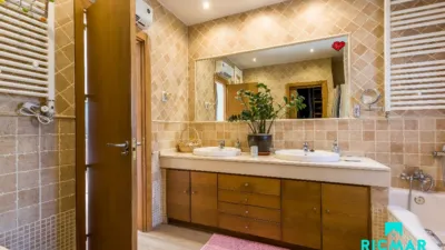 Single-family home on Avenida de Luxemburgo photo 30