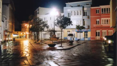 Piso en alquiler en Avenida de la Constitución, cerca de Calle de Rosalía de Castro, Cariño de 490 €