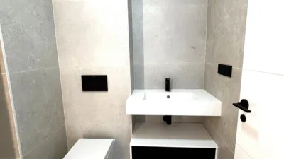 Apartment in Guardamar del Segura, Urbanització Els Estanys - Vista 2