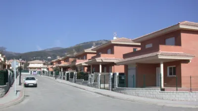 Promoció Urbanización Parque Miraflores, C/ Miguel Hernández 5. Miraflores de La Sierra de 350.000 €