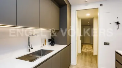 Promoción Obra nueva con espectacular zona comunitaria en Barcelona, Esplugues de Llobregat de 2.110.422 €