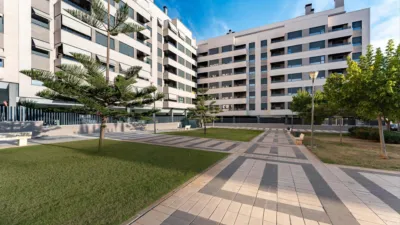 Piso en venta en Calle Joaquín Turina, s/n, El Cónsul-El Romeral-La Colonia Santa Inés (Distrito Teatinos-Universidad. Málaga Capital) de 462.000 €