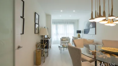 Piso en venta en Calle Joaquín Turina, s/n, El Cónsul-El Romeral-La Colonia Santa Inés (Distrito Teatinos-Universidad. Málaga Capital) de 462.000 €
