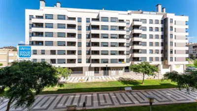 Piso en venta en Calle Joaquín Turina, s/n, El Cónsul-El Romeral-La Colonia Santa Inés (Distrito Teatinos-Universidad. Málaga Capital) de 462.000 €