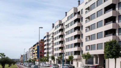 Piso en venta en Calle Joaquín Turina, s/n, El Cónsul-El Romeral-La Colonia Santa Inés (Distrito Teatinos-Universidad. Málaga Capital) de 462.000 €