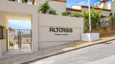 Promoción Altoasis, Calle Perú, Azafata Golf s/n. Costa Natura (Estepona) de 470.250 €