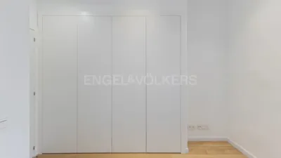 Promoción Piso de obra nueva al lado La Rambla, Sant Pere-Santa Caterina-La Ribera (Distrito Ciutat Vella. Barcelona Capital) de 393.750 €