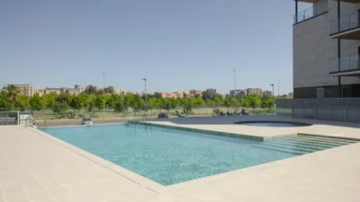 Piso en venta en Avenida de Adolfo Díaz Ambrona, 1, San Fernando-Estación (Badajoz Capital) de 431.580 €