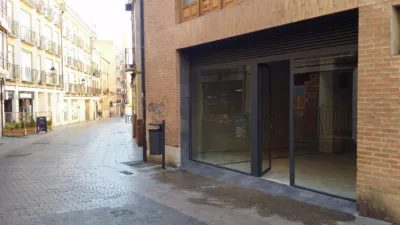 Local comercial en lloguer a Calle del Marqués de Albaida, número 4, Centro (Palencia Capital) de 750 €<span>/mes</span>
