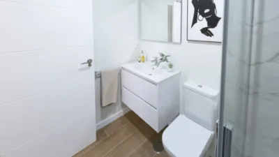 Piso en venta en Calle de la Gioconda, 32, Churriana-El Pizarrillo-La Noria-Guadalsol (Distrito Churriana. Málaga Capital) de 350.000 €