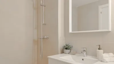 Promoción Talabar, Calle Actriz Fabiana Laura s/n. Juventud-Sanders (Distrito Ronda. Granada Capital) de 392.000 €