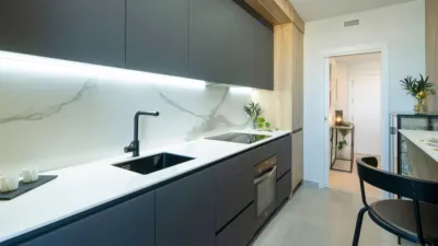 Promoción Residencial Alborada, Calle Pampaneira, frente C/ Bérchules s/n. Juventud-Sanders (Distrito Ronda. Granada Capital) de 270.000 €