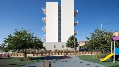 Promoción Residencial Alborada, Calle Pampaneira, frente C/ Bérchules s/n. Juventud-Sanders (Distrito Ronda. Granada Capital) de 270.000 €
