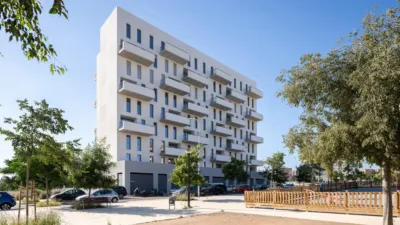 Promoción Residencial Alborada, Calle Pampaneira, frente C/ Bérchules s/n. Juventud-Sanders (Distrito Ronda. Granada Capital) de 270.000 €