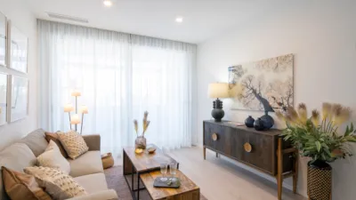 Promoción Residencial Alborada, Calle Pampaneira, frente C/ Bérchules s/n. Juventud-Sanders (Distrito Ronda. Granada Capital) de 270.000 €
