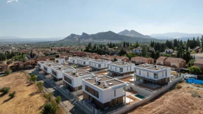 Promoción Cortijo del Aire VI, Calle Mar Mediterráneo, esq. C/ Levante s/n. Albolote de 358.000 €