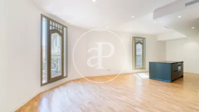 Promoción Exclusiva de obra nueva en el corazón Barcelona, El Barri Gòtic (Distrito Ciutat Vella. Barcelona Capital) de 550.000 €