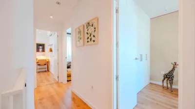 Promoción Insur Ares IV, Calle Pedro Luis Serrera Contreras s/n. Entrenúcleos (Dos Hermanas) de 351.000 €