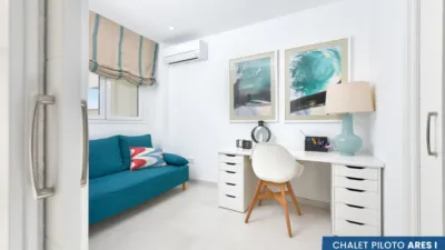 Promoción Insur Ares IV, Calle Pedro Luis Serrera Contreras s/n. Entrenúcleos (Dos Hermanas) de 351.000 €