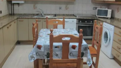 Piso en alquiler en Calle Resolana, 37, San Gil (Distrito Casco Antiguo. Sevilla Capital) de 960 €<span>/mes</span>