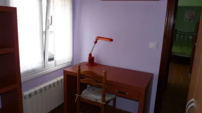 Habitación en alquiler en Calle del Río Navia, 2, Ventanielles (Oviedo) de 275 €<span>/mes</span>