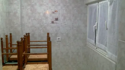 Habitación en alquiler en Calle del Río Navia, 2, Ventanielles (Oviedo) de 275 €<span>/mes</span>