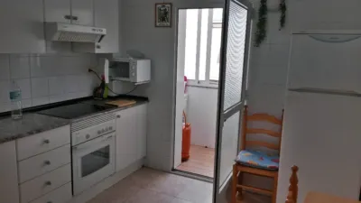 Habitación en alquiler en Calle Mar Adriático, 3, Los Barreros-Cuatro Santos (Distrito Núcleo Urbano. Cartagena) de 180 €<span>/mes</span>