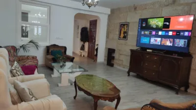 Piso en alquiler en Calle del Marqués de Riestra, 6, Centro-Echegaray (Pontevedra Capital) de 2.000 €<span>/mes</span>