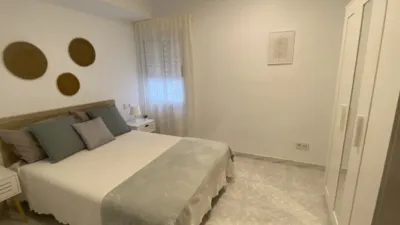 Piso en alquiler en Avenida del Mediterráneo, 1, cerca de Plaza de Cataluña, San Luis-Los Molinos (Almería Capital) de 880 €<span>/mes</span>